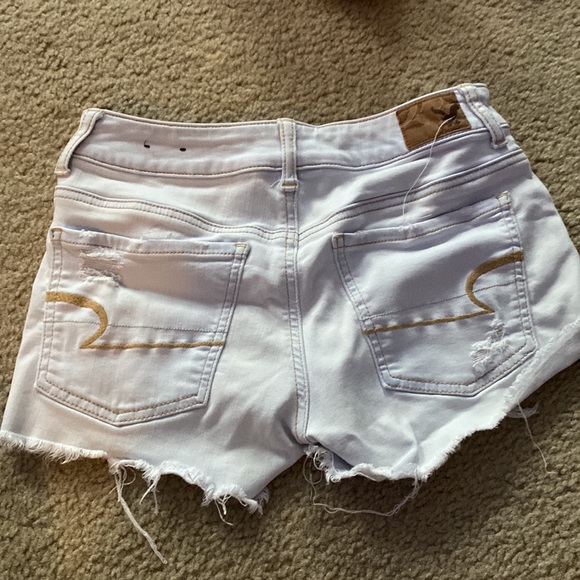 American Eagle light wash shorts - Picture 2 of 4